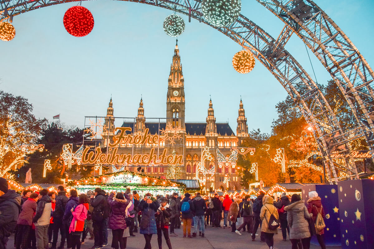 Vienna Christmas market Rathaus