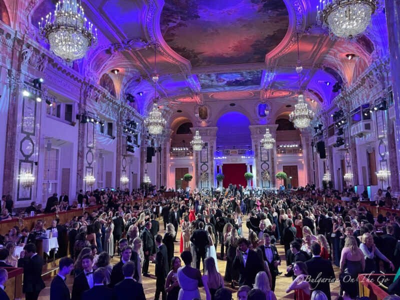 Experiencing a Vienna Ball – How Can You Actually Attend One?